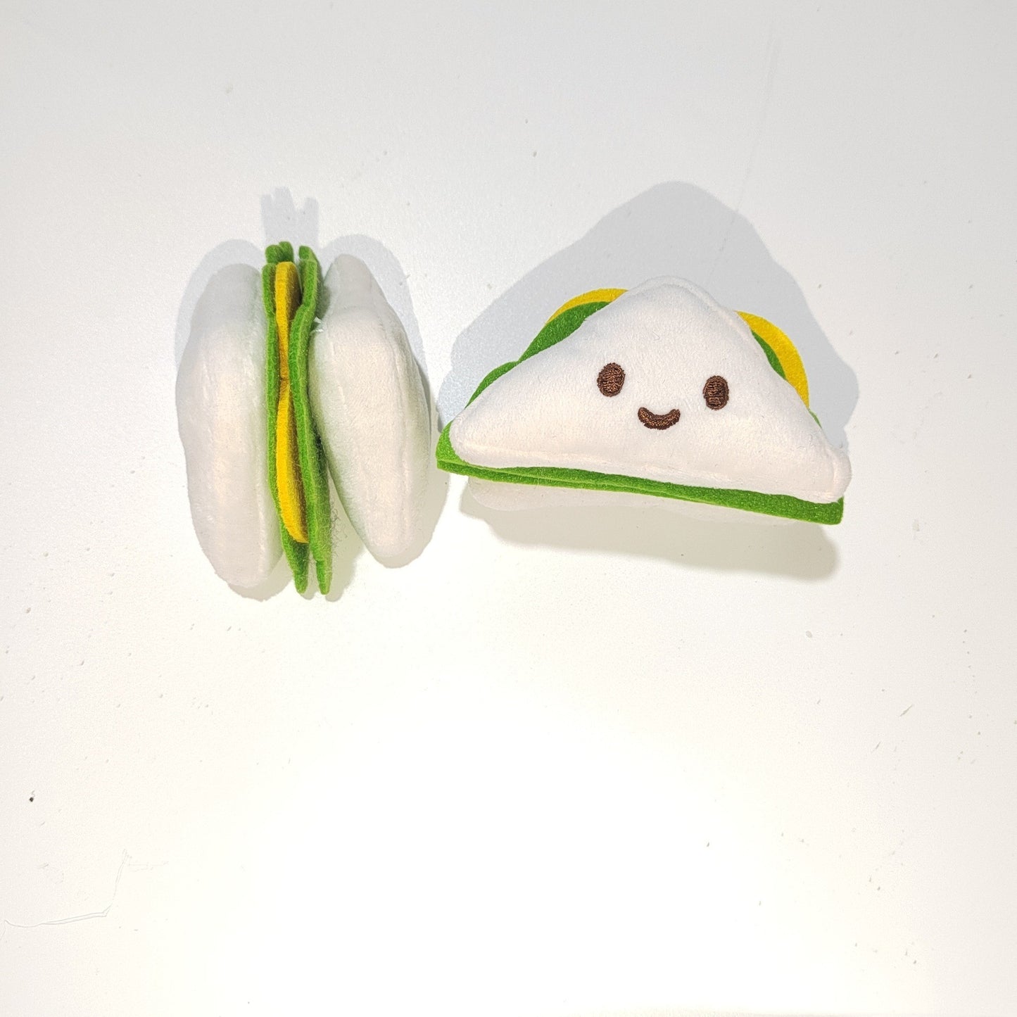 Juguete para mascotas en forma de hamburguesa - chirriante y diversión para el tiempo de juego